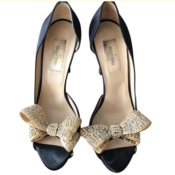 Valentino Shoes - VALENTINO satin crystal couture bow d’orsay pumps Valentino Shoes - VALENTINO satin crystal couture bow d’orsay pumps